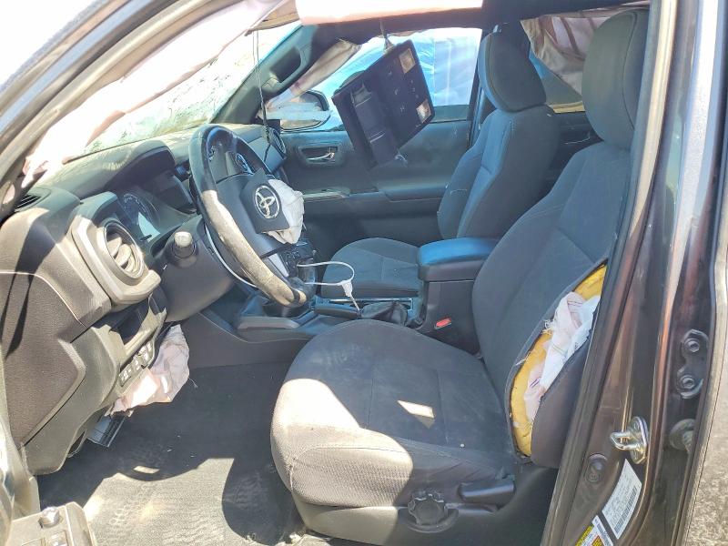 49963026 :رقم المزاد ، 5TFCZ5AN1HX115123 vin ، 2017 Toyota Tacoma مزاد بيع