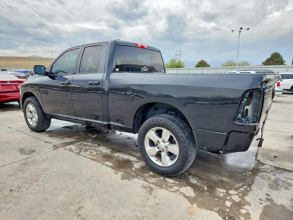 48333426 :رقم المزاد ، 1C6RR7FT4JS301472 vin ، 2018 Ram 1500 مزاد بيع