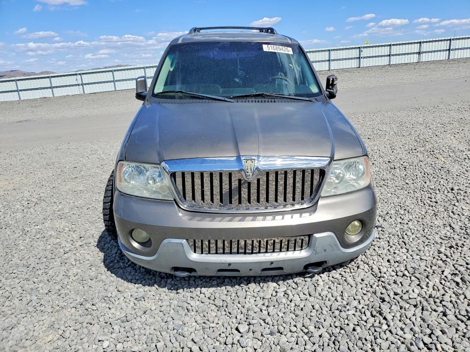 Продажа на аукционе авто 2003 Lincoln Navigator, vin: 5LMFU27R73LJ28505, номер лота: 51689426