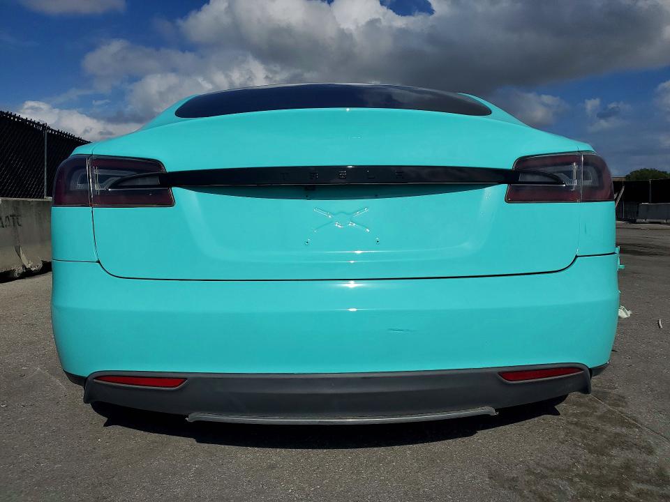 Продажа на аукционе авто 2013 Tesla Model S, vin: 5YJSA1CN7DFP05727, номер лота: 51271346
