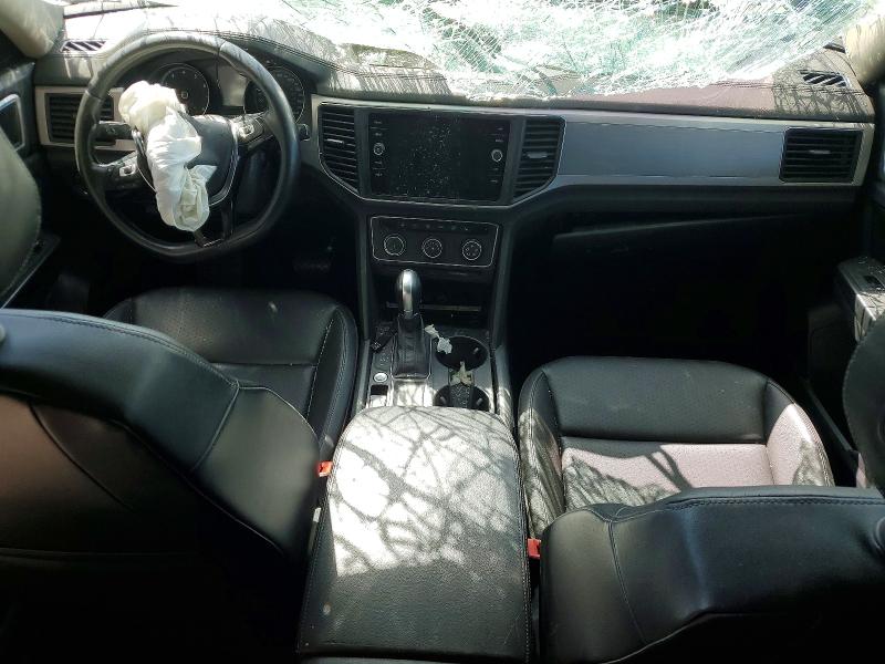 49493906 :رقم المزاد ، 1V2CR2CA9JC566823 vin ، 2018 Volkswagen Atlas مزاد بيع