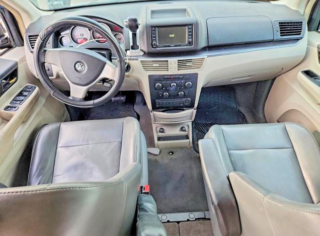 Aukcja sprzedaży 2010 Volkswagen Routan, vin: 2V4RW3D15AR262913, numer aukcji: 49142006