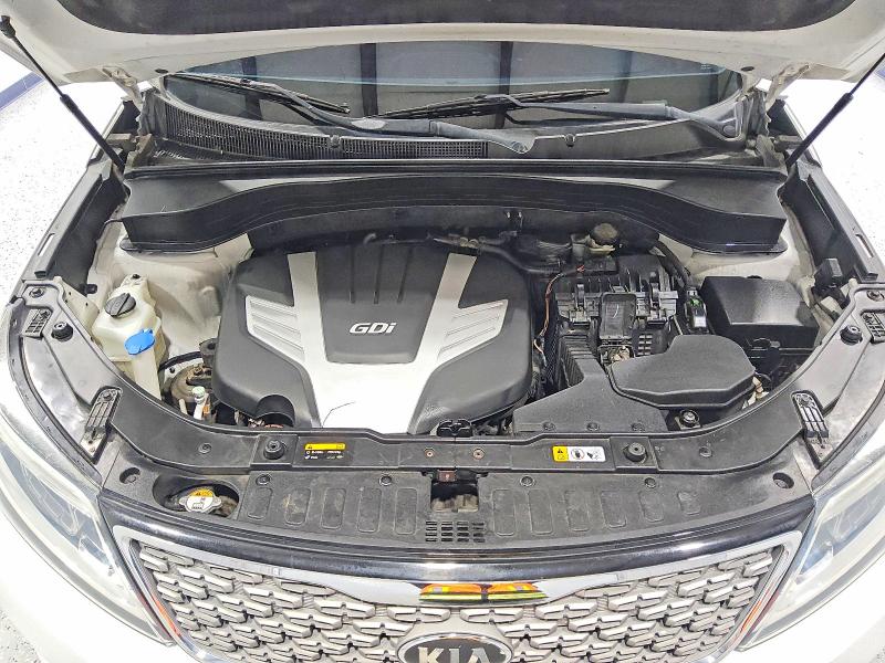 Продаж на аукціоні авто 2015 Kia Sorento, vin: 5XYKW4A70FG613250, номер лоту: 49050686