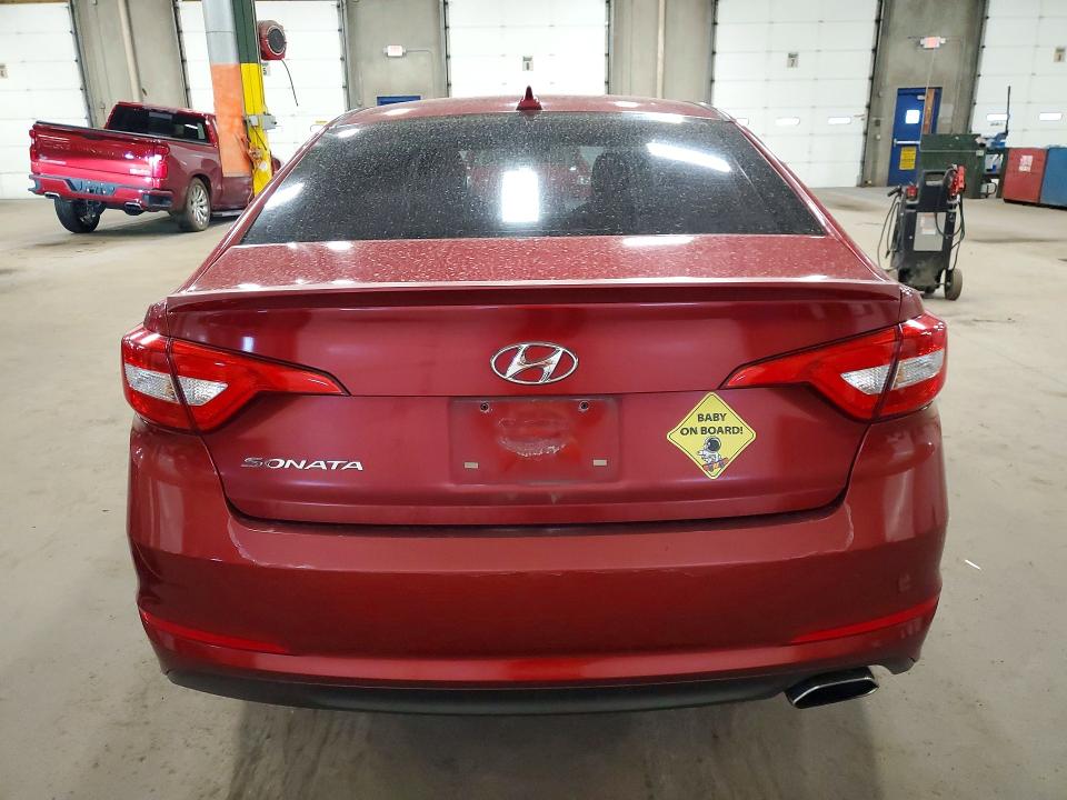 2015 Hyundai Sonata მანქანა იყიდება აუქციონზე, vin: 5NPE24AFXFH117879, აუქციონის ნომერი: 50429446