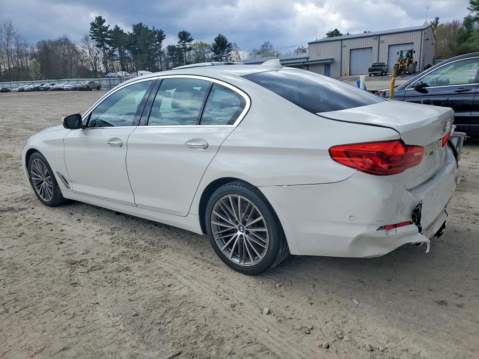 50611656 :رقم المزاد ، WBAJE5C34HG915233 vin ، 2017 Bmw 540 مزاد بيع