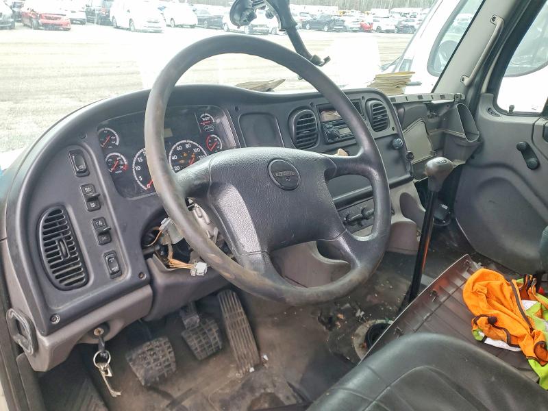 Продаж на аукціоні авто 2012 Freightliner M2, vin: 1FVACXDT1CHBE1399, номер лоту: 48270326