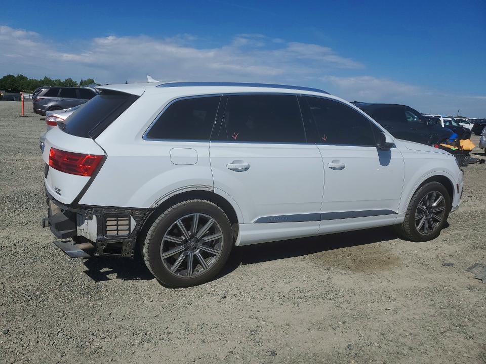 48785526 :رقم المزاد ، WA1VAAF79HD039178 vin ، 2017 Audi Q7 مزاد بيع