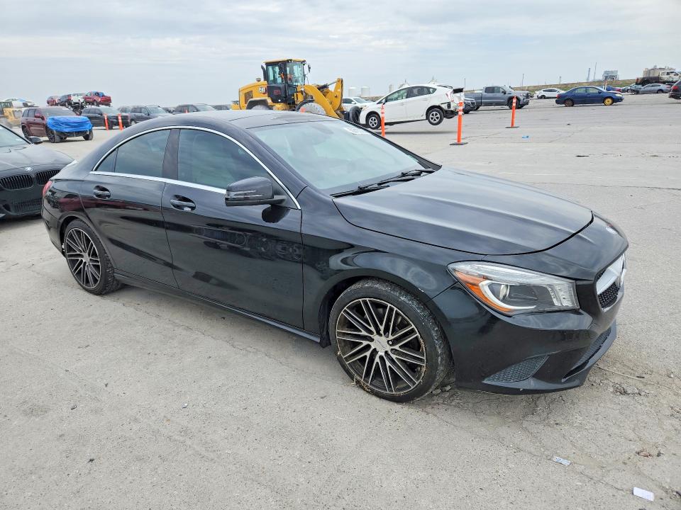 50816276 :رقم المزاد ، WDDSJ4EB3EN063116 vin ، 2014 Mercedes-benz Cla مزاد بيع