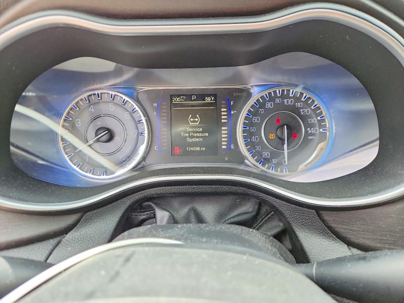 Продаж на аукціоні авто 2016 Chrysler 200, vin: 1C3CCCAB6GN106427, номер лоту: 52014256