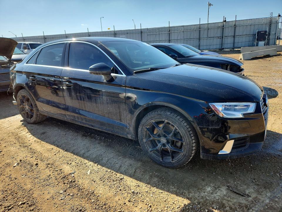 Продаж на аукціоні авто 2017 Audi A3, vin: WAUE8GFF1H1059600, номер лоту: 51252486