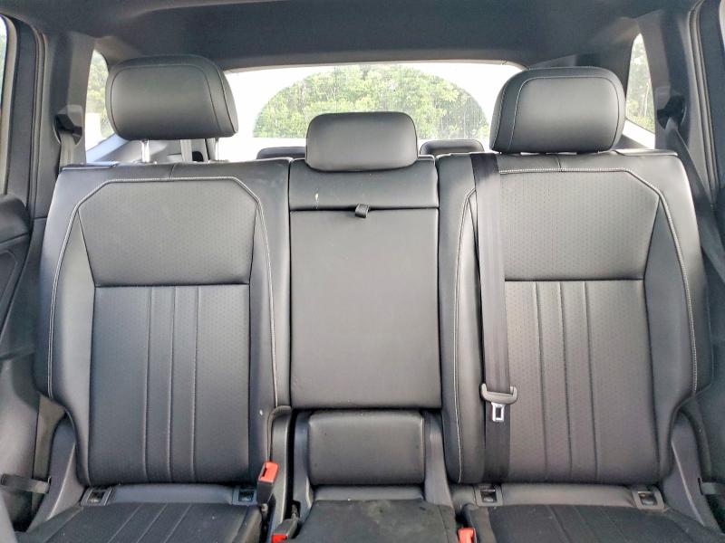 49770216 :رقم المزاد ، 3VVCB7AX1NM122030 vin ، 2022 Volkswagen Tiguan مزاد بيع