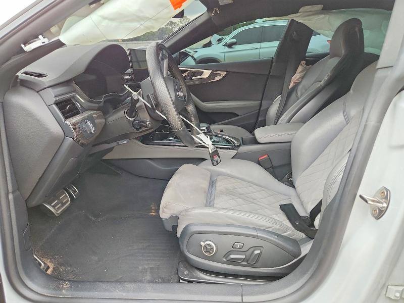 41630916 :رقم المزاد ، WAUC4CF59NA014774 vin ، 2022 Audi S5 مزاد بيع