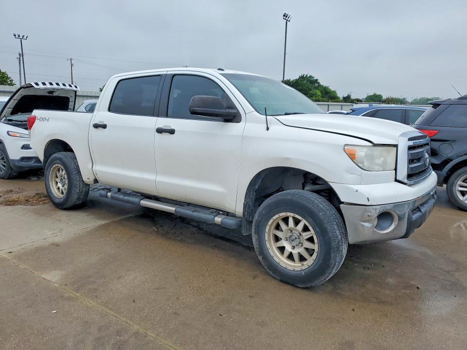 50460196 :رقم المزاد ، 5TFDW5F11CX267401 vin ، 2012 Toyota Tundra مزاد بيع