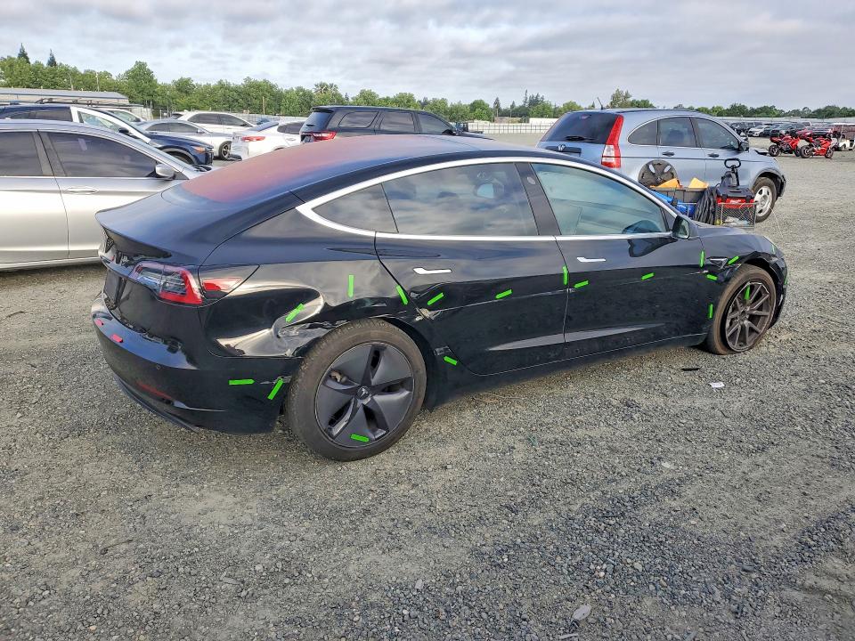 47753656 :رقم المزاد ، 5YJ3E1EA5KF306248 vin ، 2019 Tesla Model 3 مزاد بيع