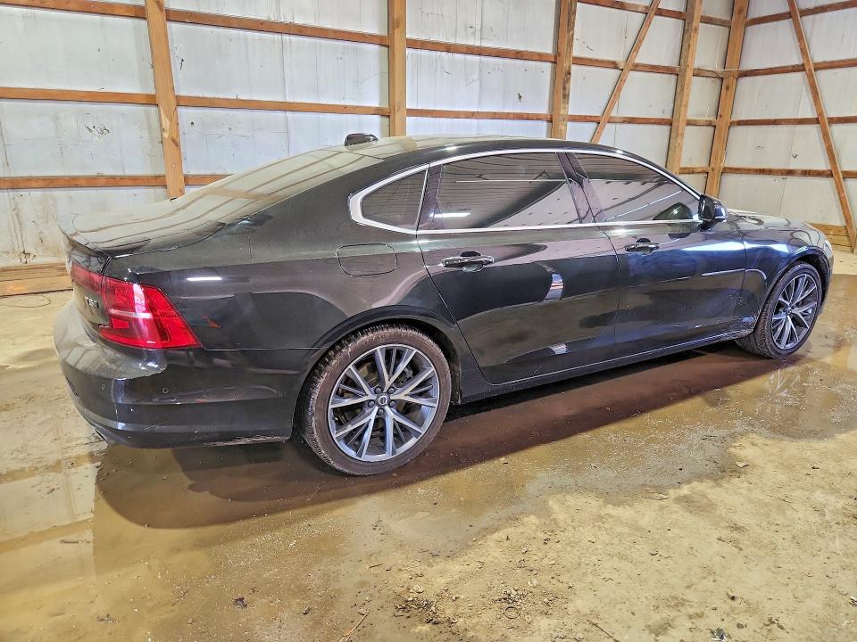 Продаж на аукціоні авто 2018 Volvo S90, vin: LVY982MK5JP023217, номер лоту: 51010776