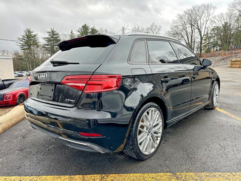 2018 Audi A3 მანქანა იყიდება აუქციონზე, vin: WAUUPBFFXJA114035, აუქციონის ნომერი: 48005746