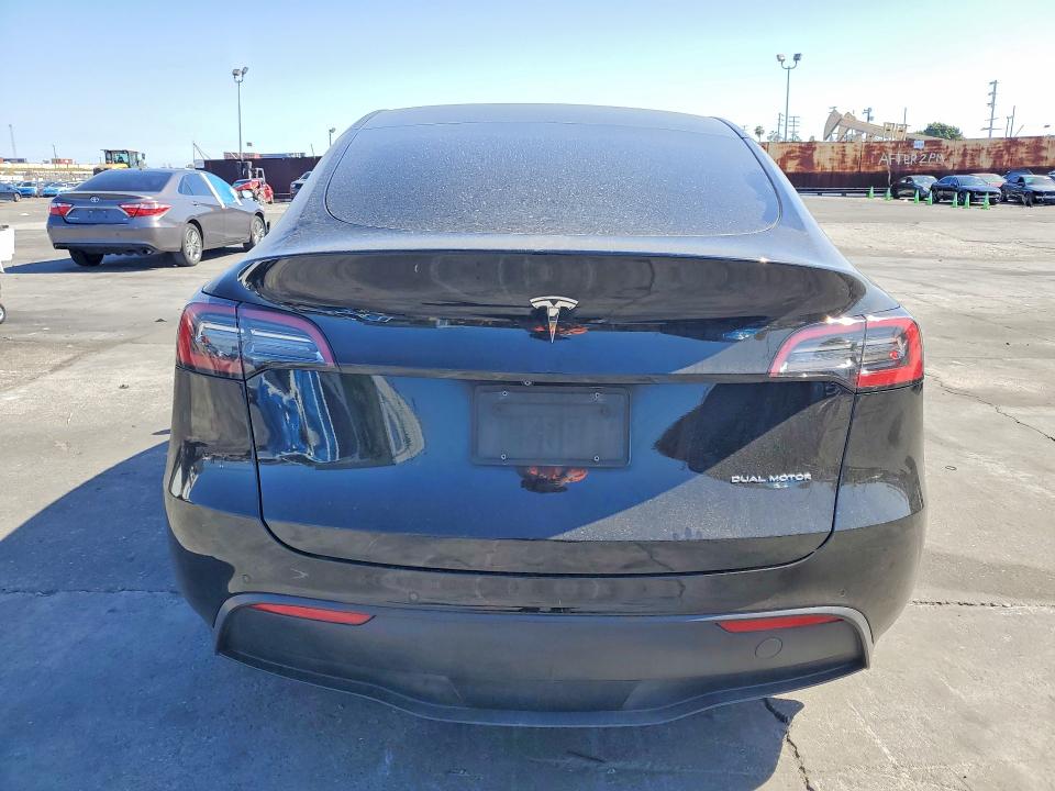 2021 Tesla Model Y მანქანა იყიდება აუქციონზე, vin: 5YJYGDEE7MF233133, აუქციონის ნომერი: 51547586