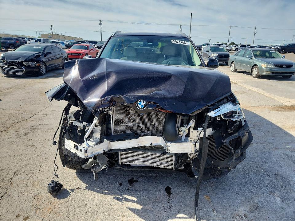 Продажа на аукционе авто 2015 Bmw X5, vin: 5UXKR2C58F0H39631, номер лота: 50211456