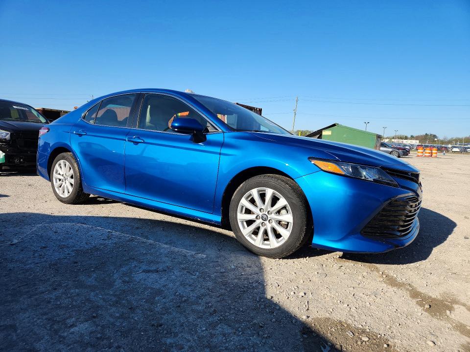 2019 Toyota Camry მანქანა იყიდება აუქციონზე, vin: 4T1B11HK0KU174014, აუქციონის ნომერი: 48596136