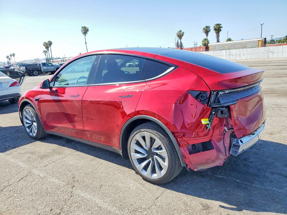Продажа на аукционе авто 2026 Tesla Model Y, vin: 7SAYGDED8TA447876, номер лота: 51039956