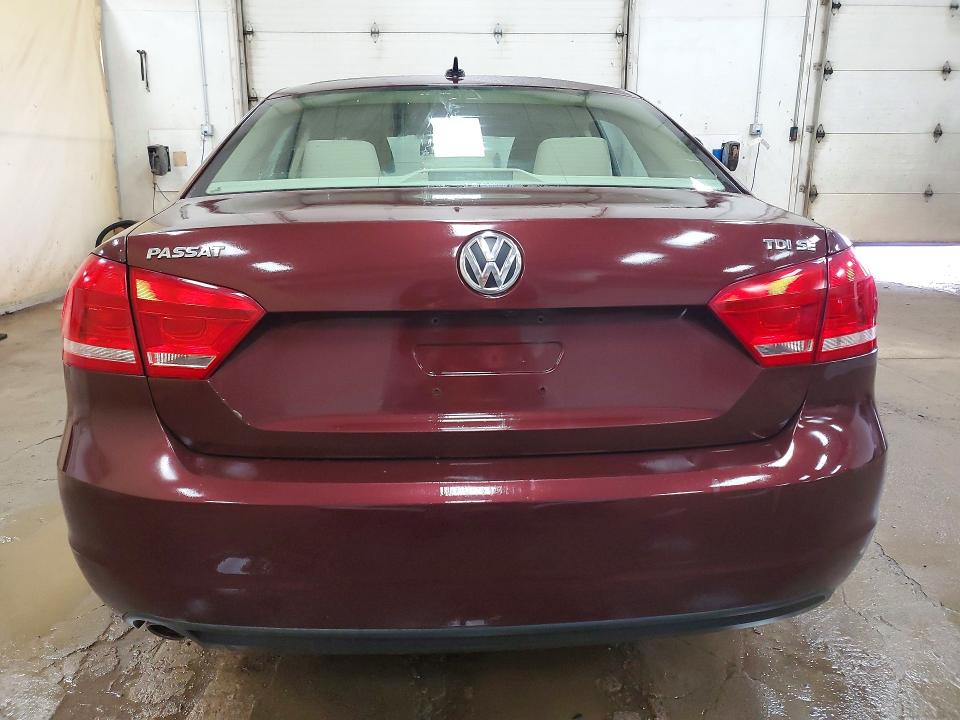 2014 Volkswagen Passat მანქანა იყიდება აუქციონზე, vin: 1VWBN7A31EC048038, აუქციონის ნომერი: 50267156