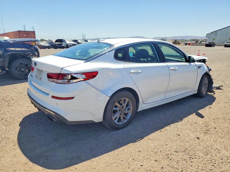 50073696 :رقم المزاد ، 5XXGT4L32LG395241 vin ، 2020 Kia Optima مزاد بيع