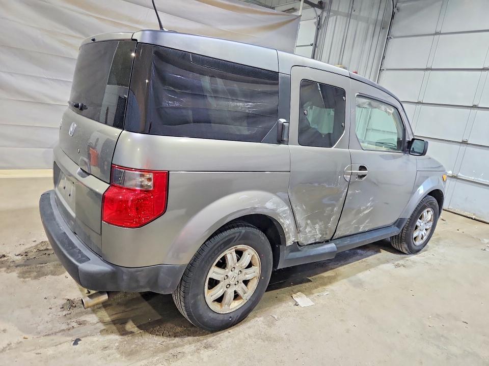 49439256 :رقم المزاد ، 5J6YH28798L000687 vin ، 2008 Honda Element مزاد بيع