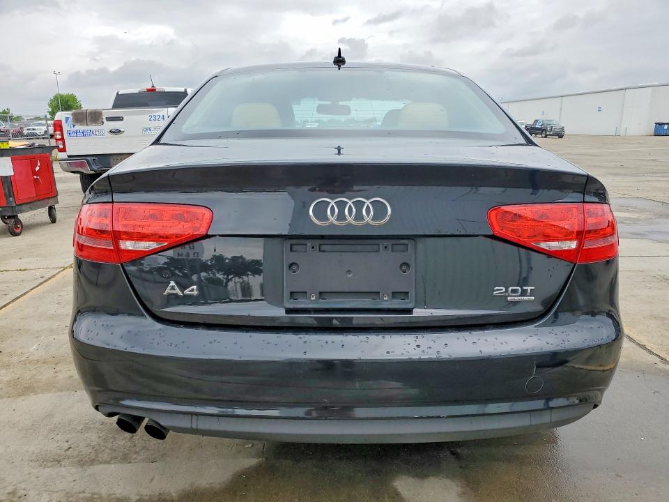 2013 Audi A4 მანქანა იყიდება აუქციონზე, vin: WAUBFAFL4DN018800, აუქციონის ნომერი: 48530436