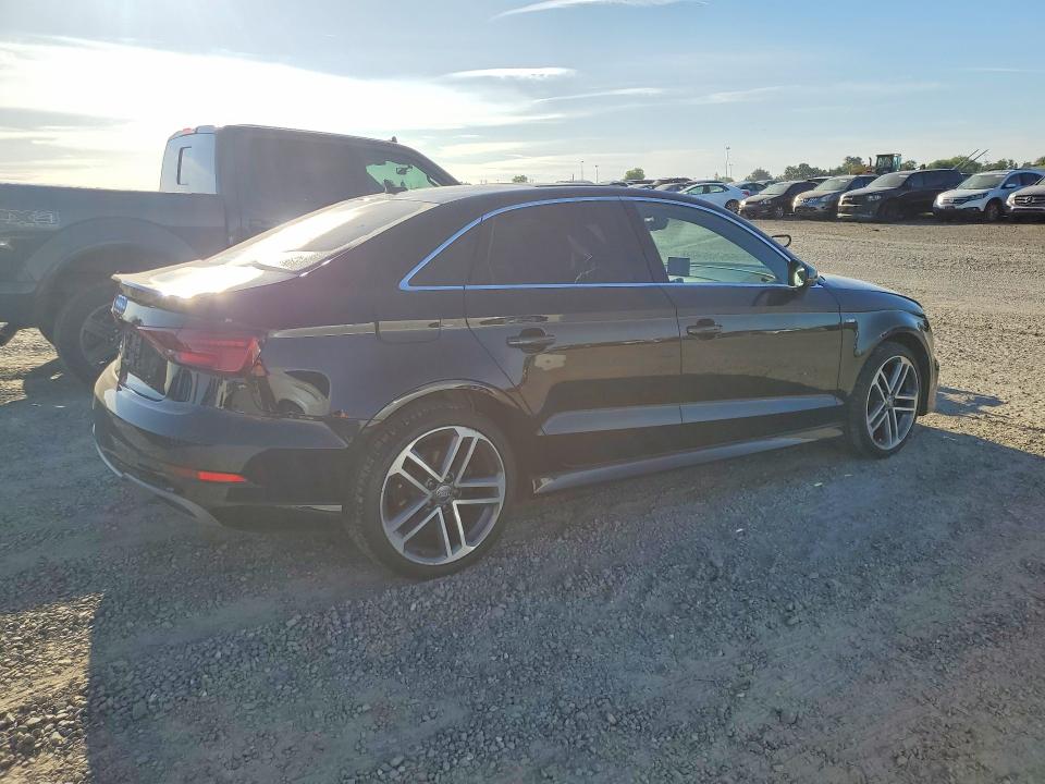 Aukcja sprzedaży 2017 Audi A3, vin: WAUGUGFF4H1024697, numer aukcji: 48930626