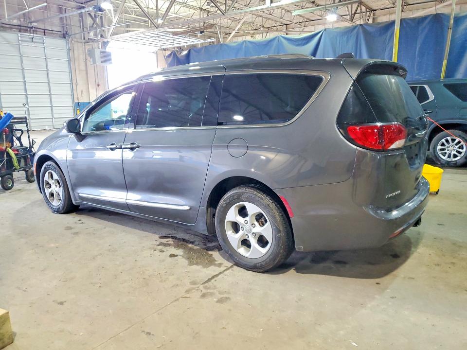 48422766 :رقم المزاد ، 2C4RC1EG8HR846808 vin ، 2017 Chrysler Pacifica مزاد بيع