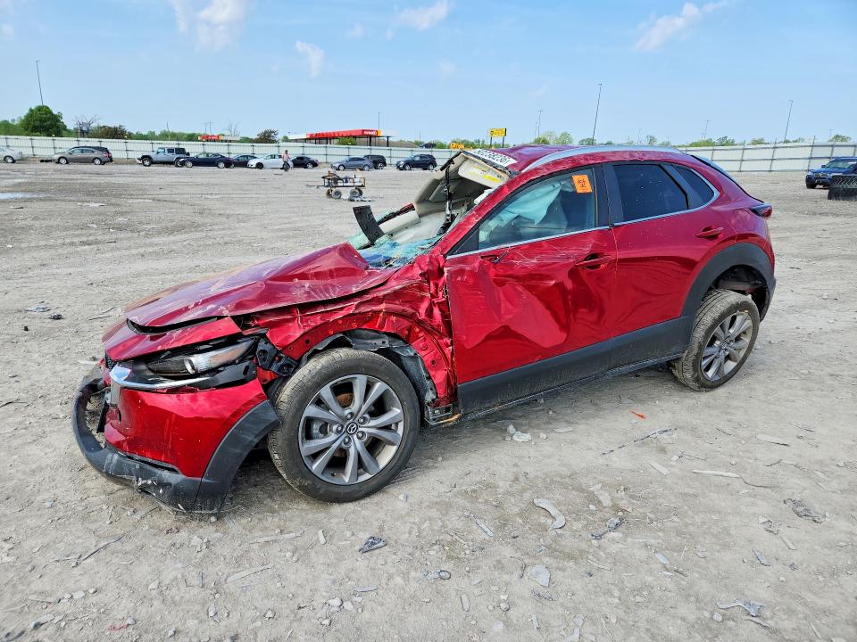 50238236 :رقم المزاد ، 3MVDMBBL2NM437588 vin ، 2022 Mazda Cx-30 مزاد بيع