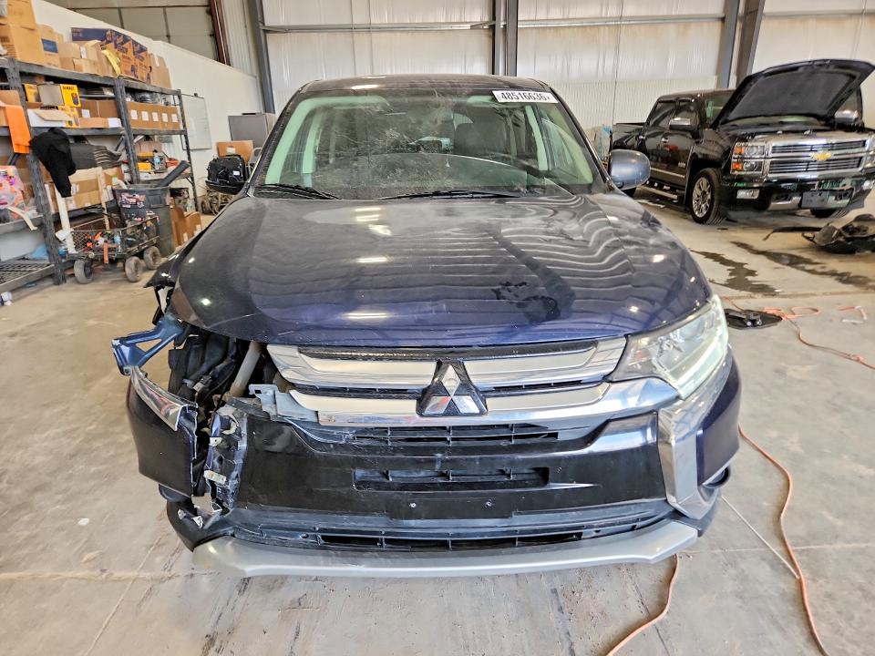 48516636 :رقم المزاد ، JA4AZ2A39HZ008467 vin ، 2017 Mitsubishi Outlander مزاد بيع