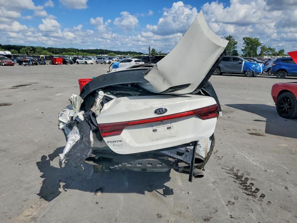 Продажа на аукционе авто 2021 Kia Forte, vin: 3KPF24AD2ME265979, номер лота: 50959076