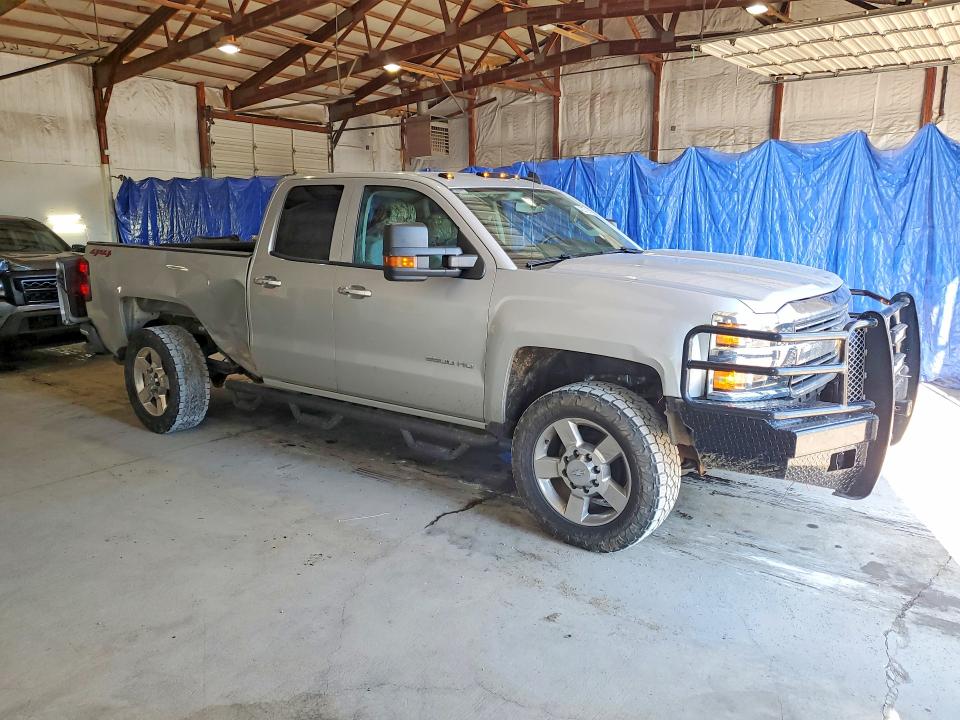 Продаж на аукціоні авто 2018 Chevrolet Silverado, vin: 1GC2KUEG9JZ172783, номер лоту: 48297296