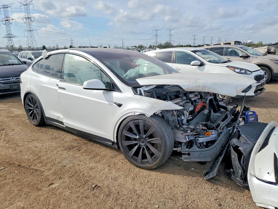51100766 :رقم المزاد ، 7SAXCBE66NF339890 vin ، 2022 Tesla Model X مزاد بيع