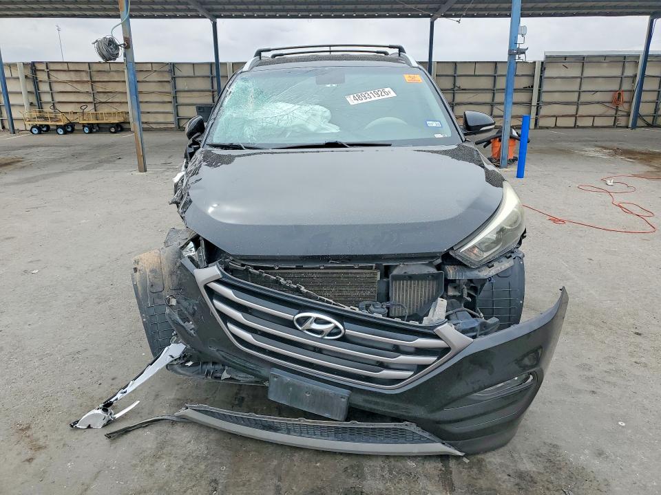 2017 Hyundai Tucson მანქანა იყიდება აუქციონზე, vin: KM8J3CA25HU300498, აუქციონის ნომერი: 48931926