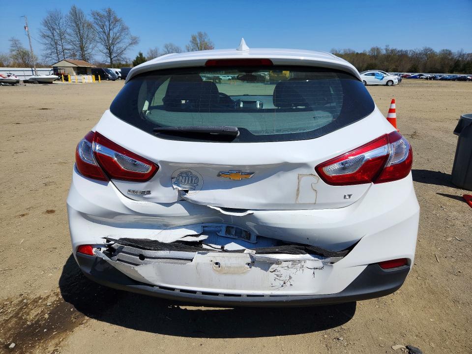 Продаж на аукціоні авто 2018 Chevrolet Cruze, vin: 3G1BE6SM2JS655244, номер лоту: 49644406