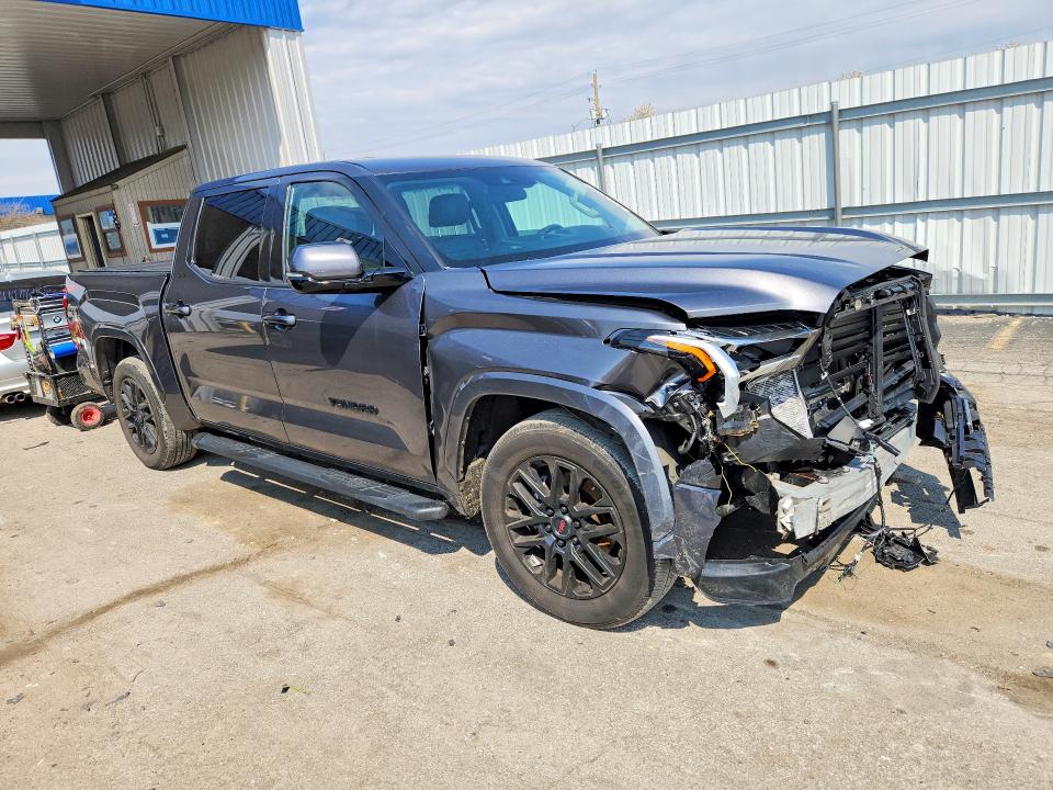 49269806 :رقم المزاد ، 5TFLA5AB3NX009801 vin ، 2022 Toyota Tundra مزاد بيع