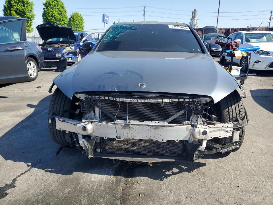 51693646 :رقم المزاد ، 55SWF6EB4KU294298 vin ، 2019 Mercedes-benz C مزاد بيع