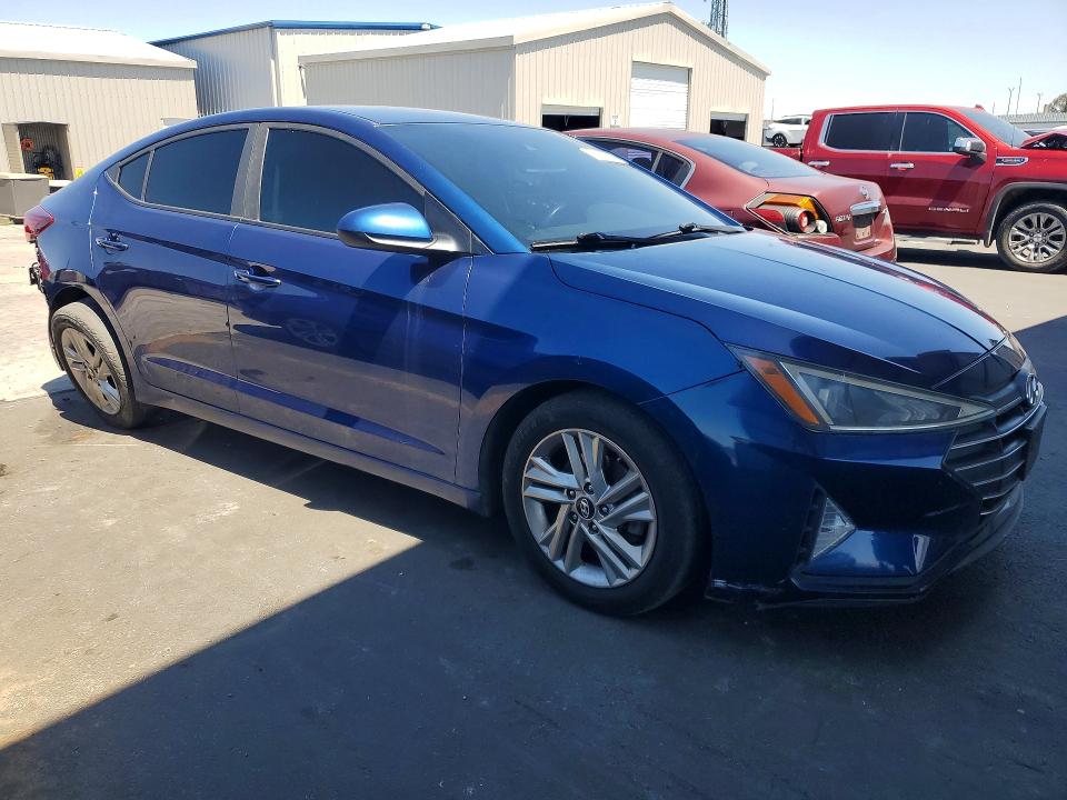 51832916 :رقم المزاد ، 5NPD84LF8KH436179 vin ، 2019 Hyundai Elantra مزاد بيع