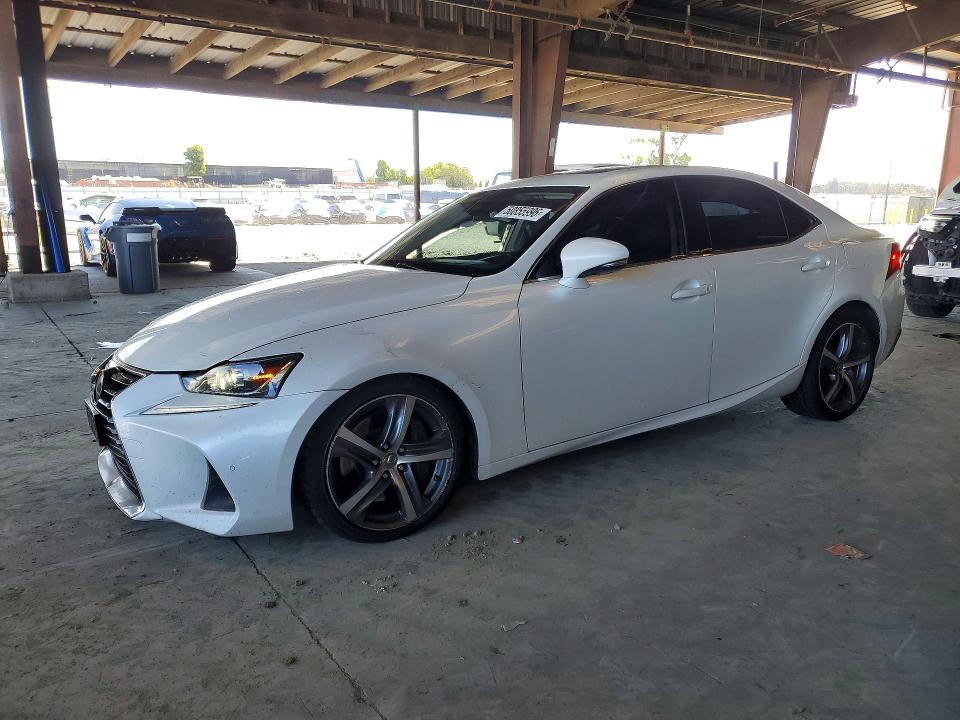 Продажа на аукционе авто 2018 Lexus Is, vin: JTHBA1D22J5072912, номер лота: 50855996