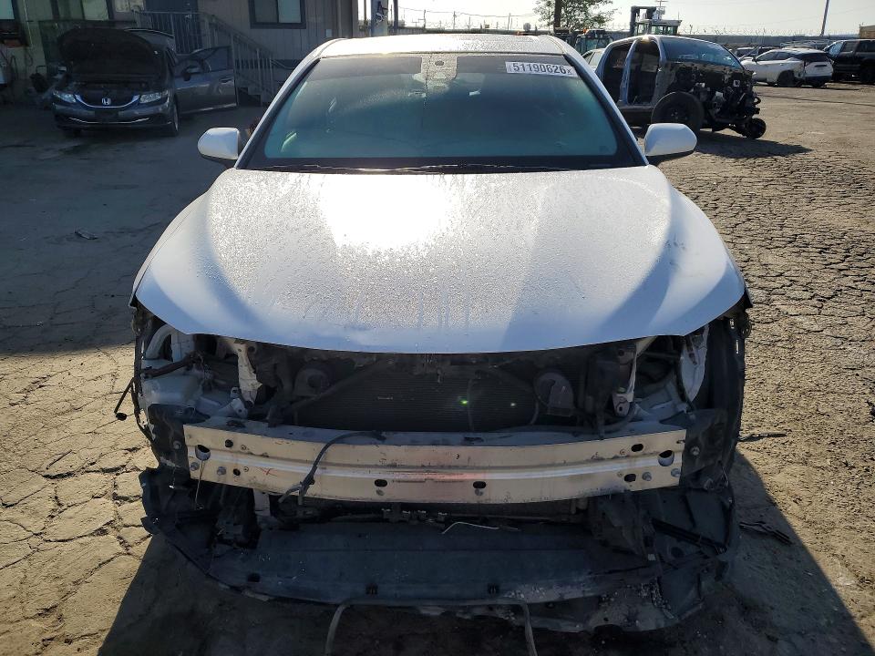 2018 Toyota Camry მანქანა იყიდება აუქციონზე, vin: 4T1B11HKXJU638957, აუქციონის ნომერი: 51190626