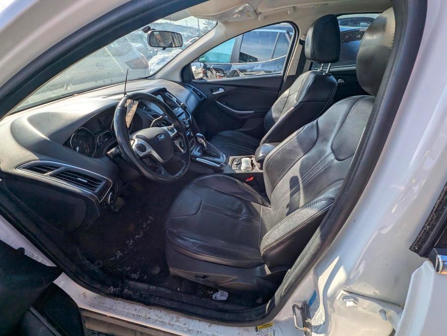 49127456 :رقم المزاد ، 1FADP3J29DL101224 vin ، 2013 Ford Focus مزاد بيع