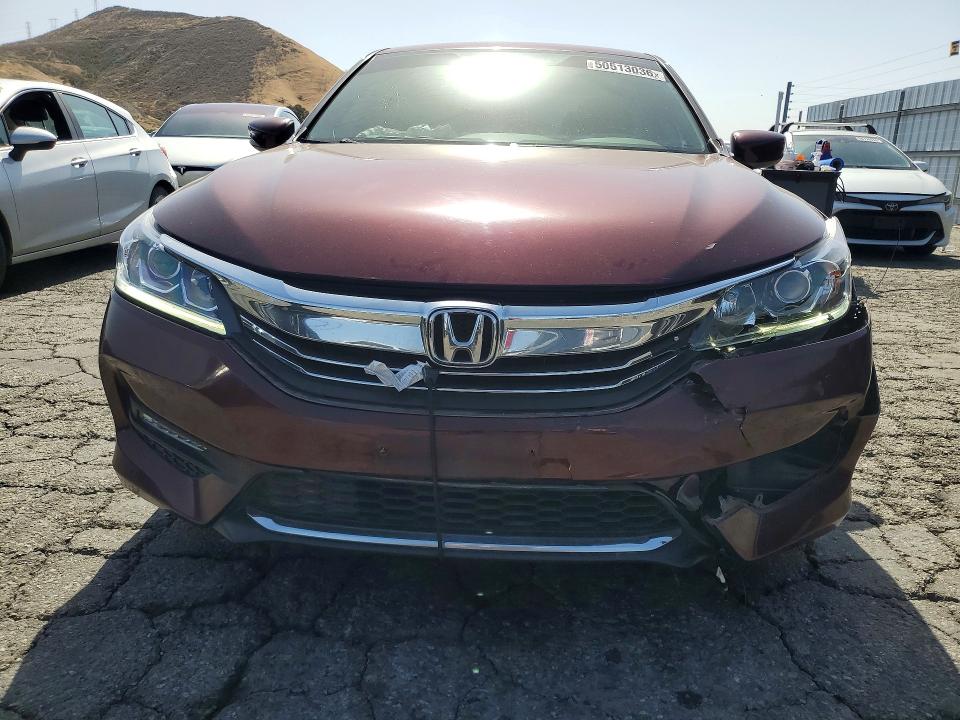 2017 Honda Accord მანქანა იყიდება აუქციონზე, vin: 1HGCR2F1XHA087556, აუქციონის ნომერი: 50513036