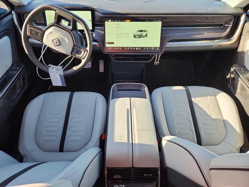 49607406 :رقم المزاد ، 7PDSGABA5PN027491 vin ، 2023 Rivian R1s مزاد بيع