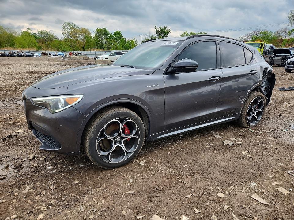 Продаж на аукціоні авто 2022 Alfa Romeo Stelvio, vin: ZASPAKBN2N7D38179, номер лоту: 51990776