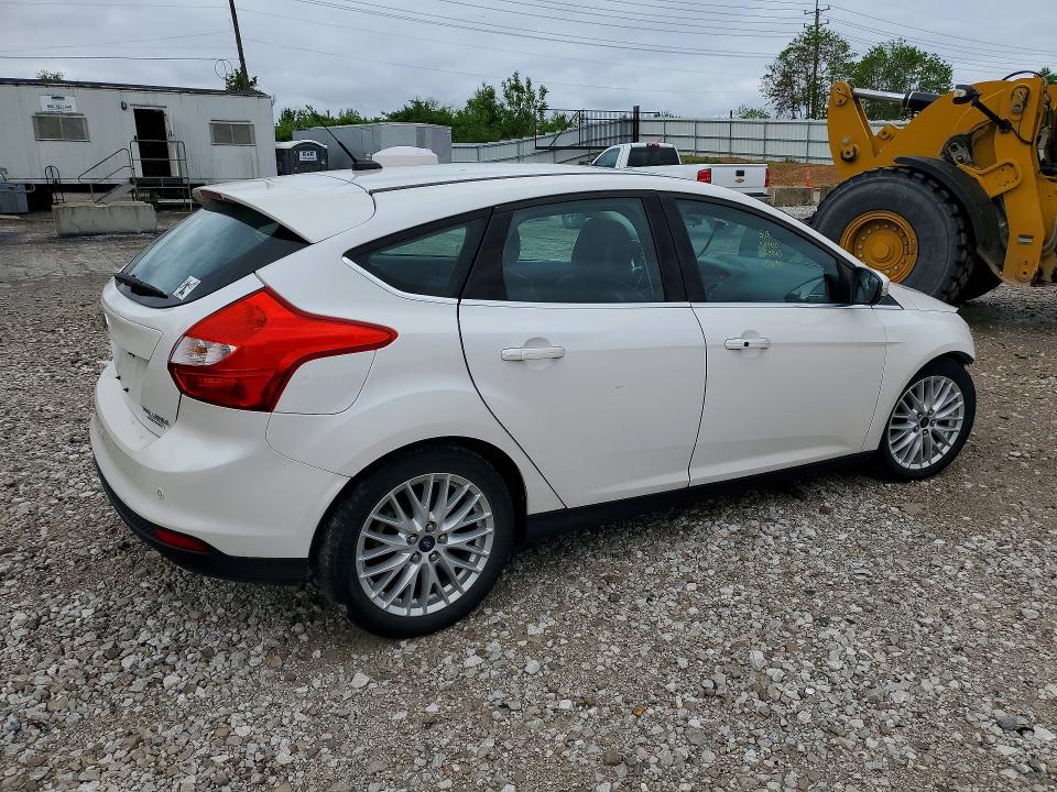 50886316 :رقم المزاد ، 1FADP3N23EL303441 vin ، 2014 Ford Focus مزاد بيع