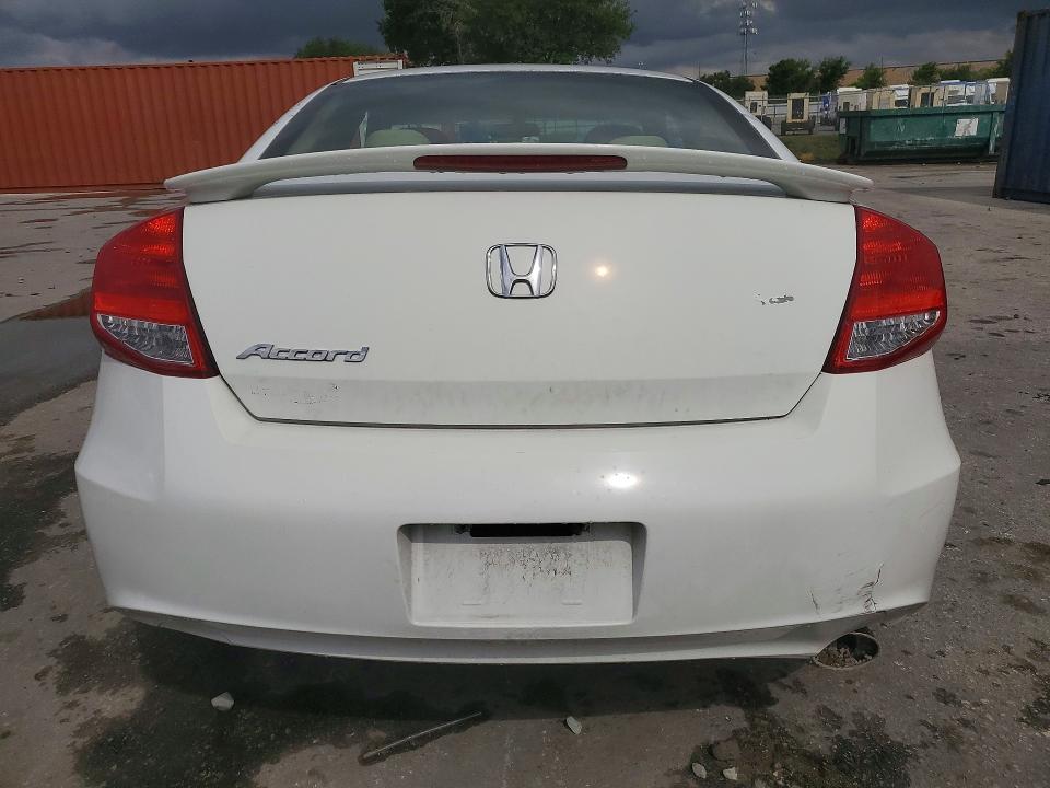 48644296 :رقم المزاد ، 1HGCS1B36CA019365 vin ، 2012 Honda Accord مزاد بيع