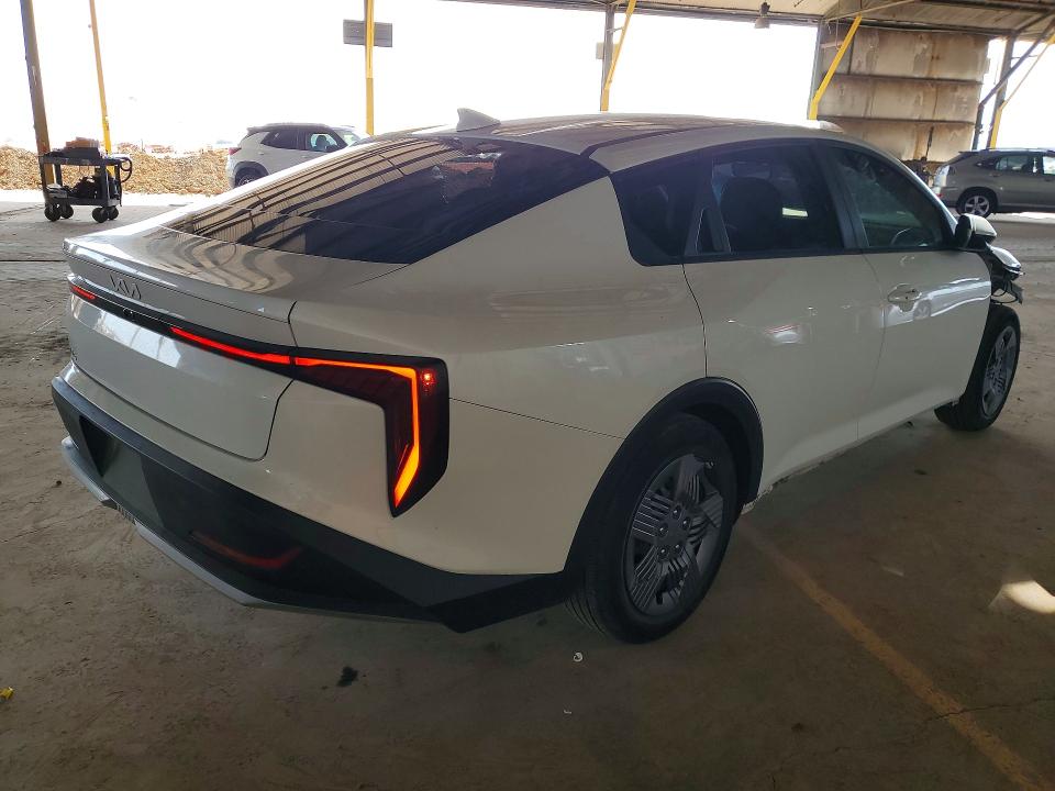 Продаж на аукціоні авто 2025 Kia K4, vin: 3KPFT4DE8SE180952, номер лоту: 50999296