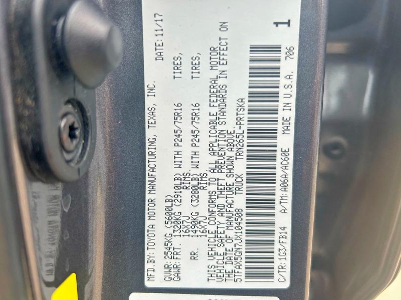 Продаж на аукціоні авто 2018 Toyota Tacoma, vin: 5TFAX5GN7JX104508, номер лоту: 50700266